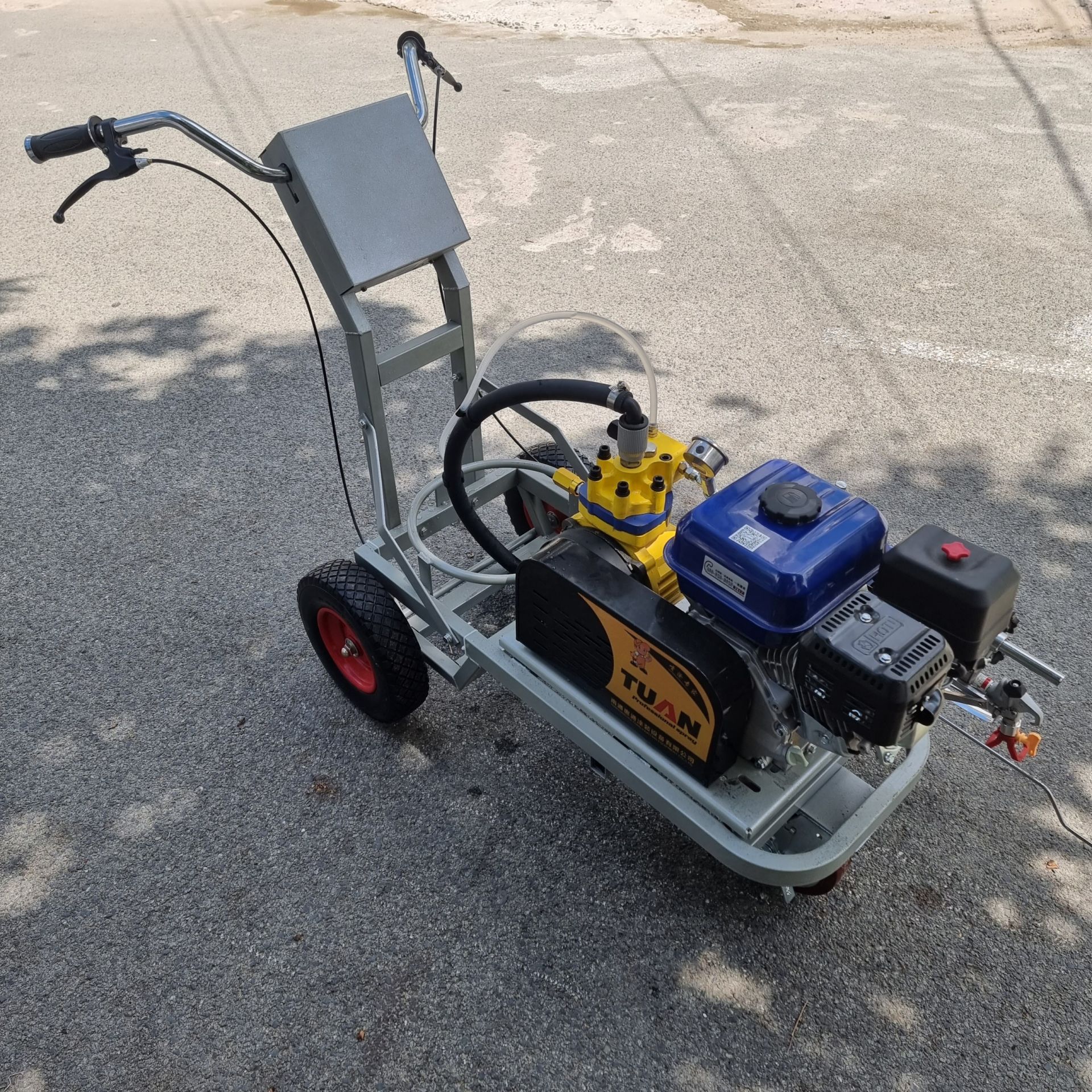 Máy sơn vạch kẻ đường KA-7